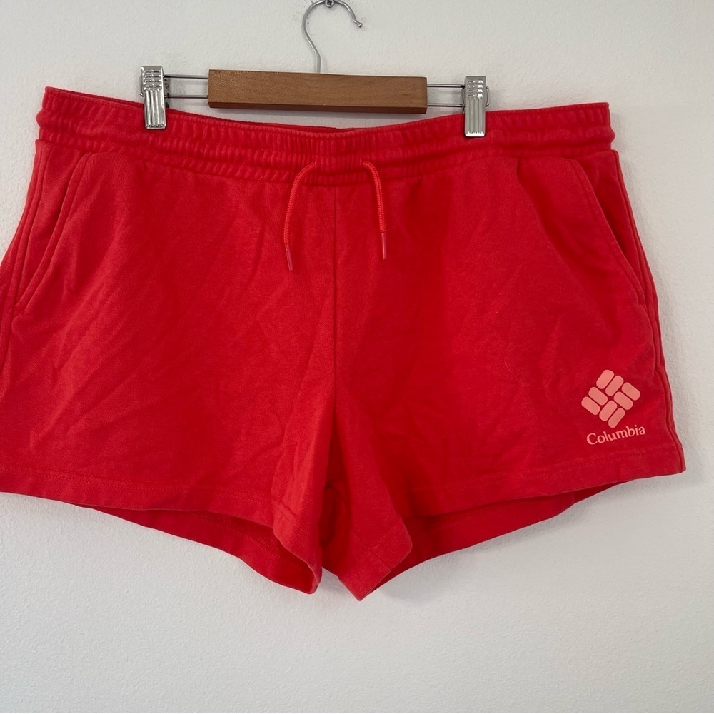Women's Columbia Trek French Terry Shorts Orange/Red Size XL
